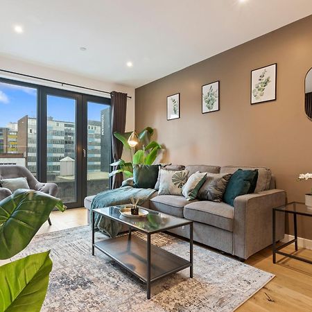 Shanti Suite - 2Bed 2Bath City Centre - Wifi - Netflix- Parking- Modern- Perfect For Family, Contractors, Leisure, Business By Shanti Nights Birmingham Zewnętrze zdjęcie