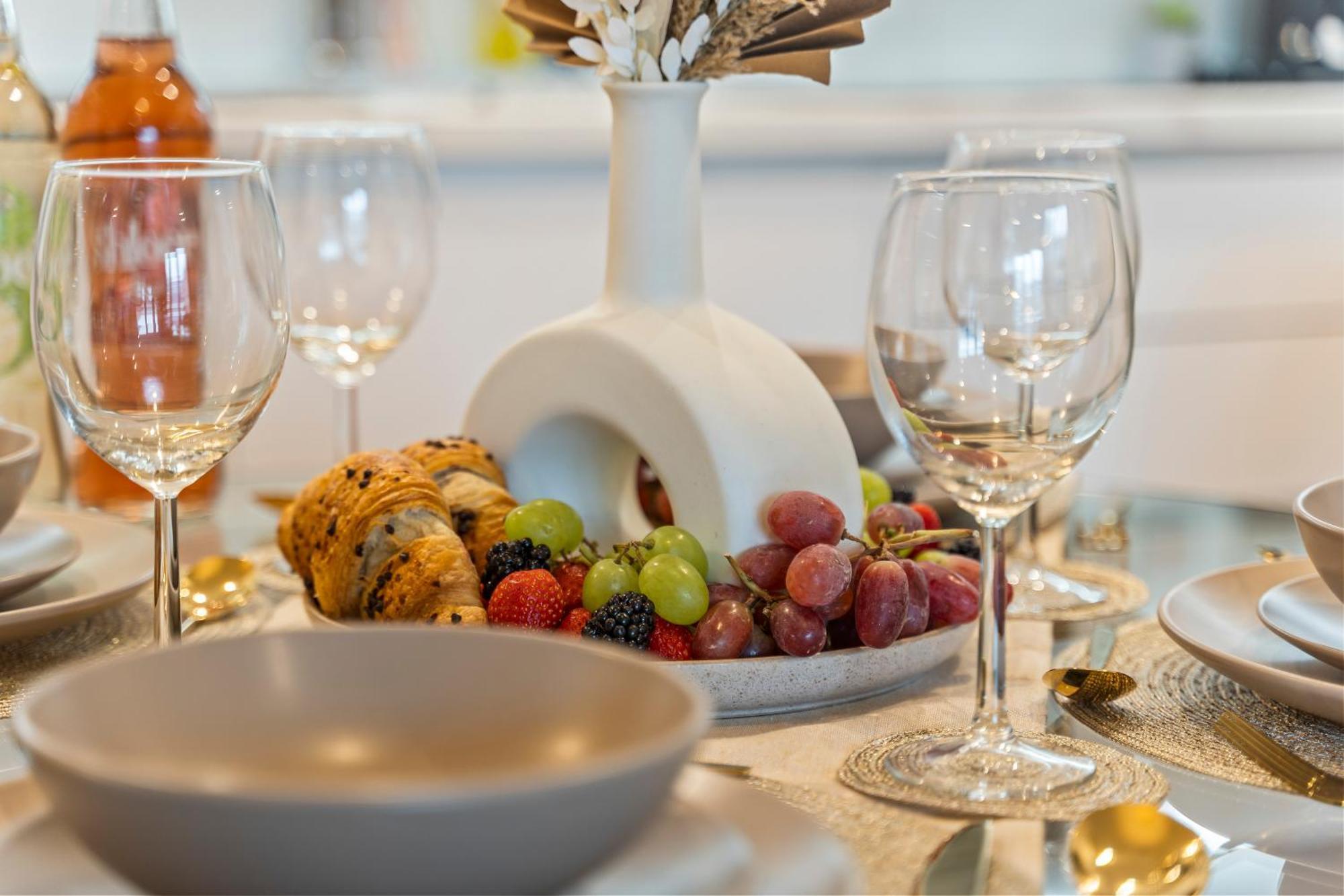 Shanti Suite - 2Bed 2Bath City Centre - Wifi - Netflix- Parking- Modern- Perfect For Family, Contractors, Leisure, Business By Shanti Nights Birmingham Zewnętrze zdjęcie