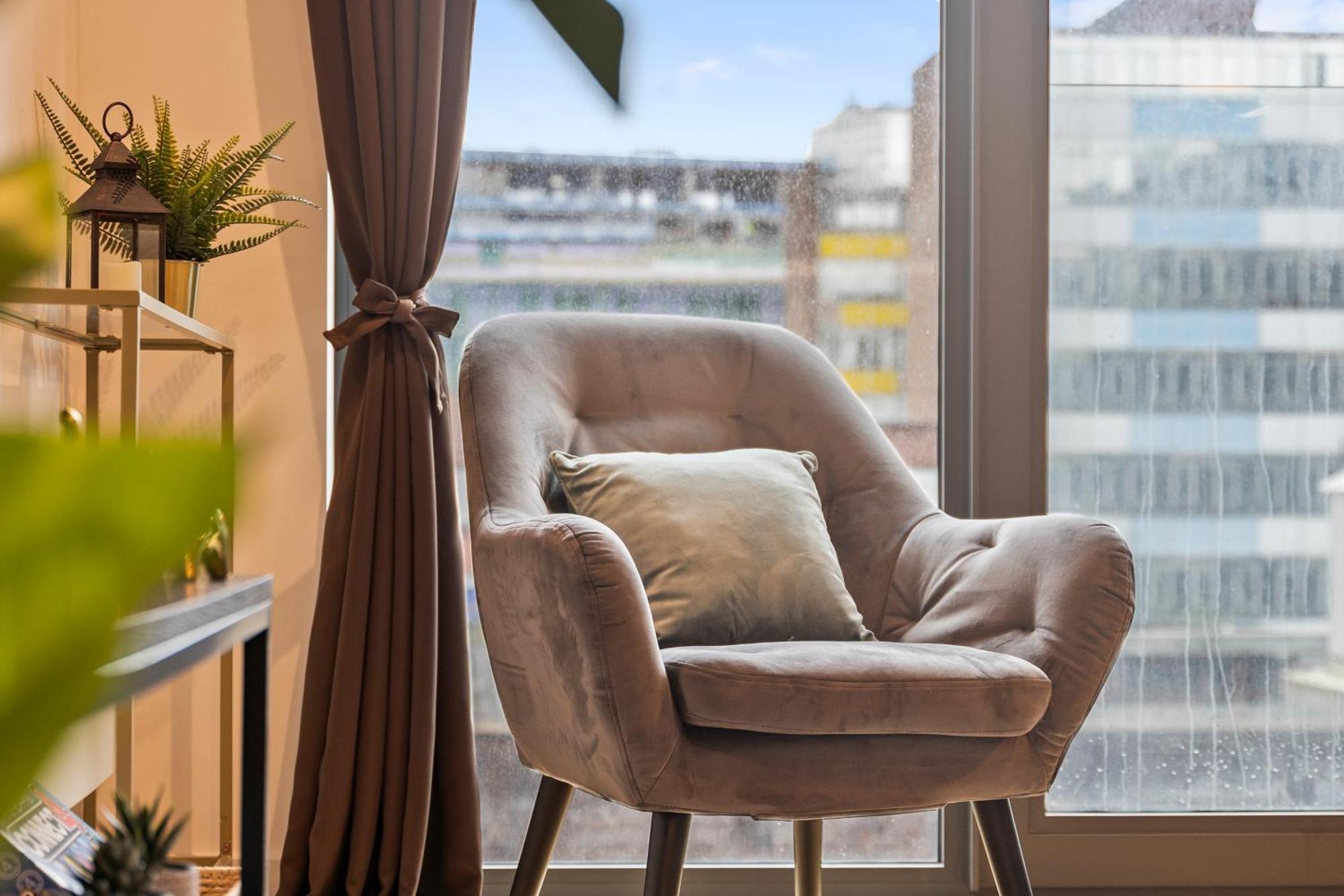 Shanti Suite - 2Bed 2Bath City Centre - Wifi - Netflix- Parking- Modern- Perfect For Family, Contractors, Leisure, Business By Shanti Nights Birmingham Zewnętrze zdjęcie