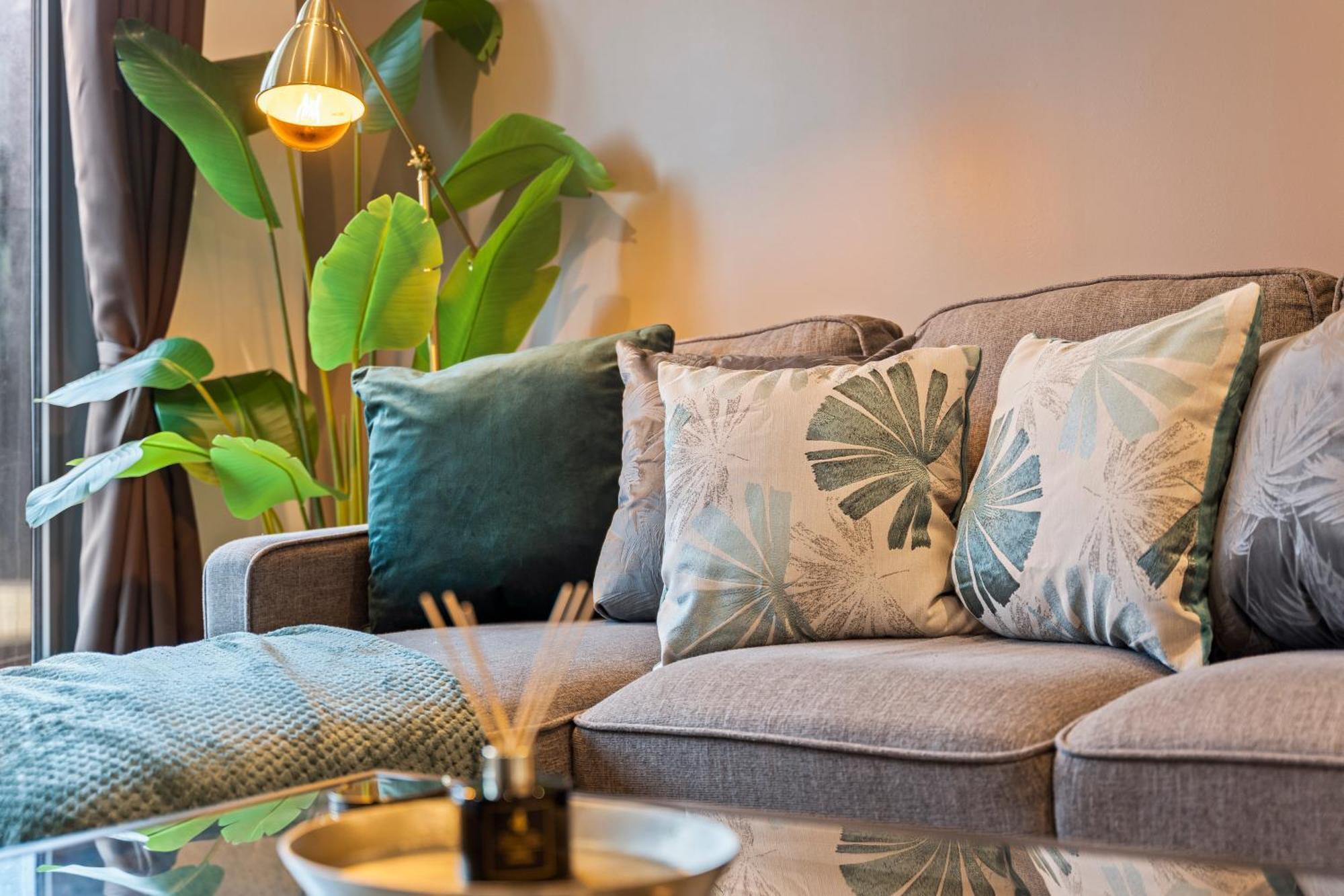 Shanti Suite - 2Bed 2Bath City Centre - Wifi - Netflix- Parking- Modern- Perfect For Family, Contractors, Leisure, Business By Shanti Nights Birmingham Zewnętrze zdjęcie